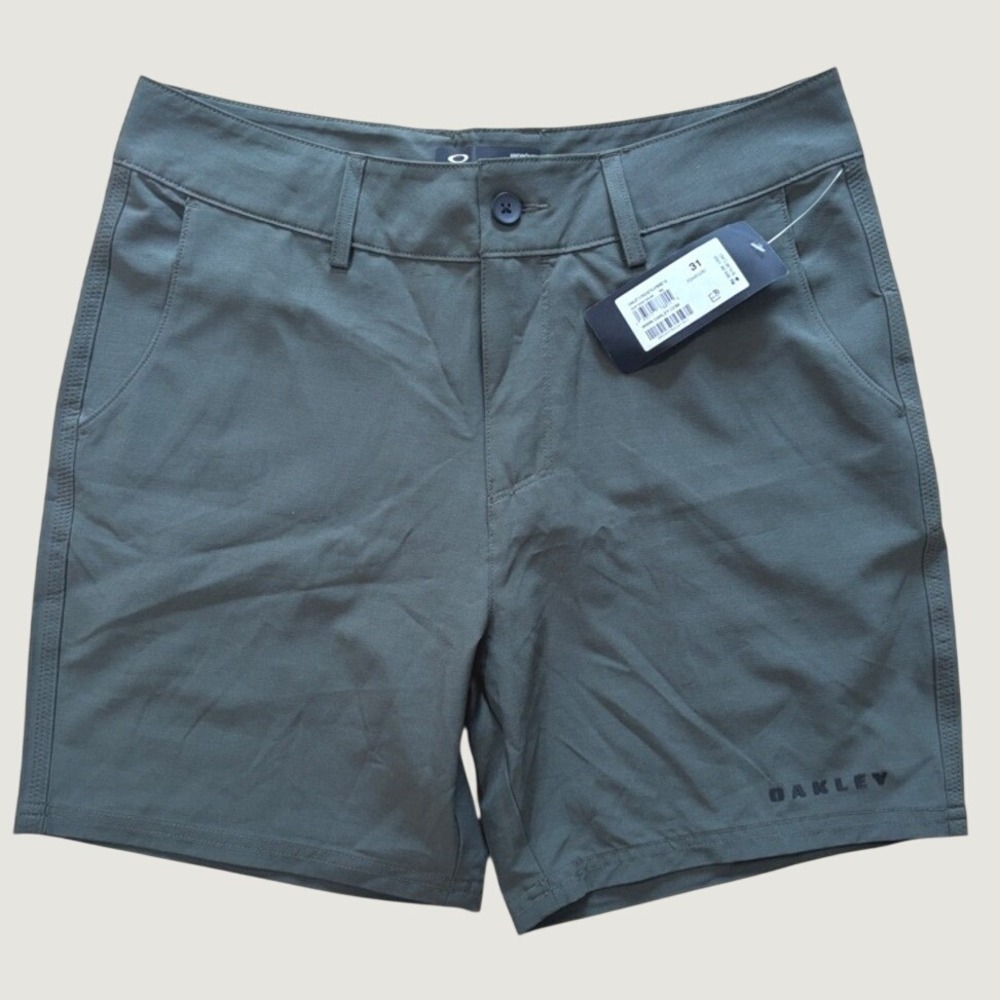 NWT Oakley Men's Waist 33 Five Pockets Hybrid 18 Shorts New Dark Brush Green
